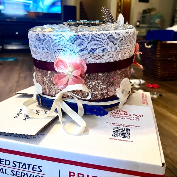 Rave Hat - Picture 4 of 6